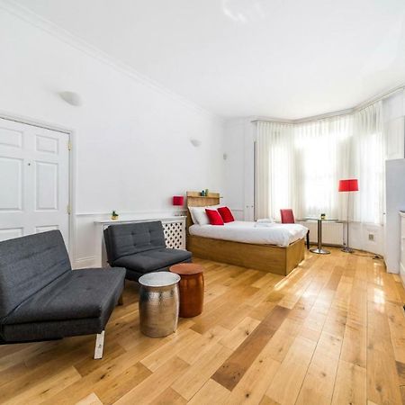 New 1 Bedroom Earls Court Flat Centre Of London Bagian luar foto